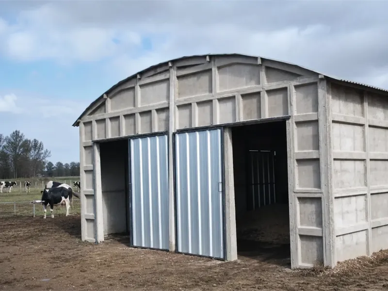 Instalación de tambo de hormigón premoldeado para lechería
